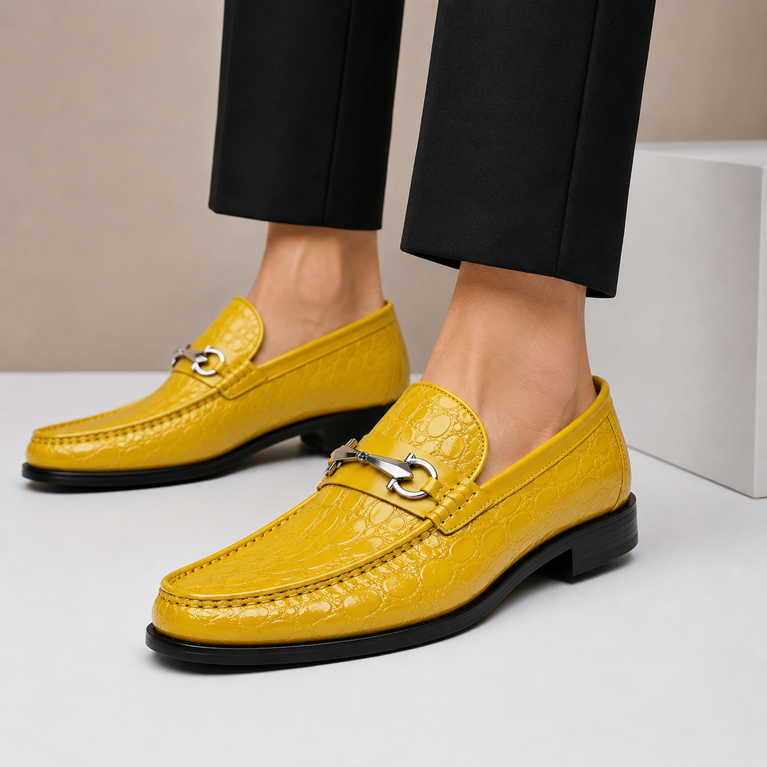 Dorvaro Cowhide Leather Loafers