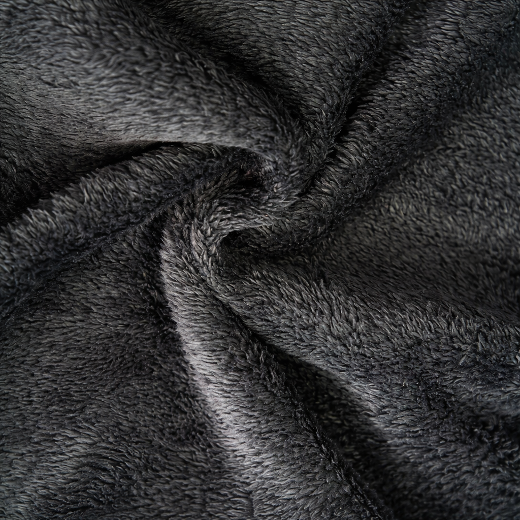 Helsinki Knitted Hoodie - Midnight Black